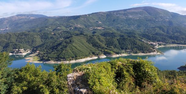 No, quello in alto è Girgenti. Io andare a Vallececa (un racconto)