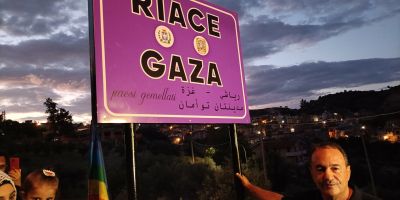 Formalizzato il gemellaggio tra Riace e Gaza