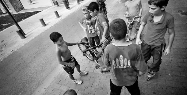 Rieducare una baby gang. Ritrovare la consistenza di un luogo