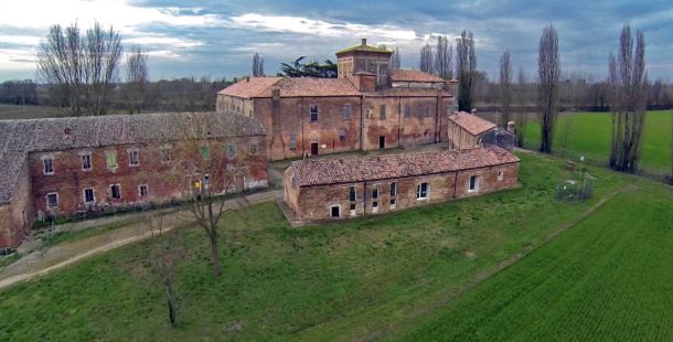 villa-mensa