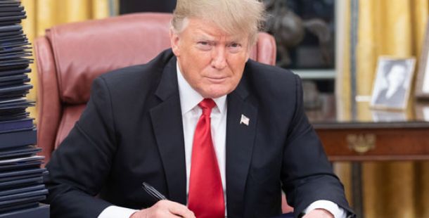 Los Angeles, esercito contro i manifestanti. Il progetto autoritario di Donald Trump