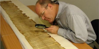 Il segreto degli Esseni : spiritualità, profezia e "socialismo" della comunità che si ritirò ad Qumran