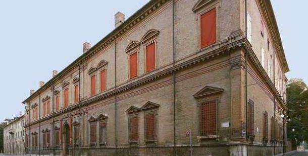 custode-poetico-palazzo-massari