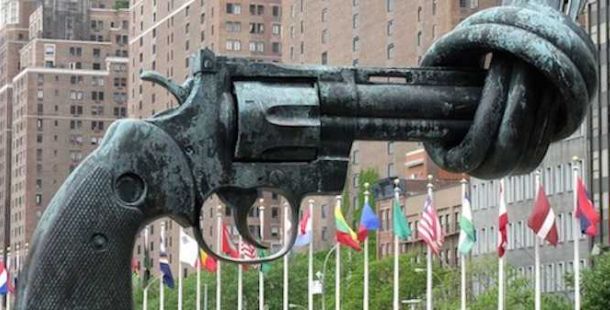 scultura Onu