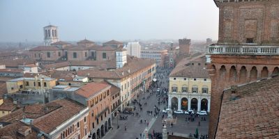 CHI SA SVELARE LE OMBRE, QUELLE DENTRO? Il primo romanzo di Elena Buccoliero arriva alla Biblioteca Popolare Giardino