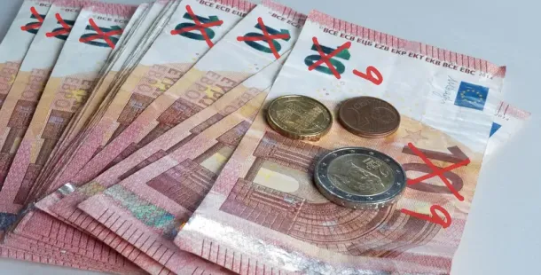 Salari, Italia maglia nera