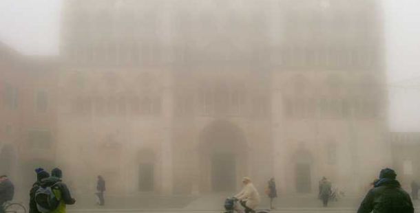duomo-nebbia-ferrara-daniele-franciosi