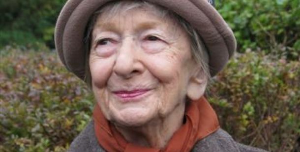 parole a capo. Sostiene Szymborska