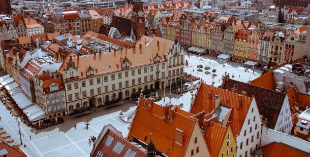 Polonia, frontiera d’Europa: dal cuore di tenebra al cuore resistente