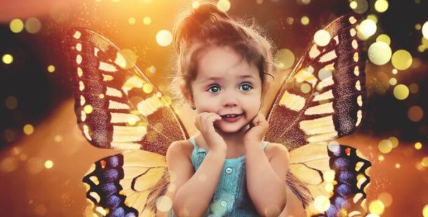 bambina maria lucciole farfalle
