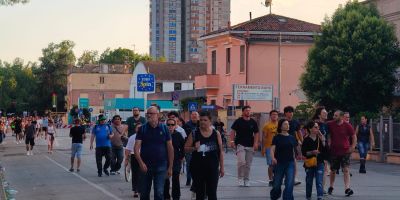 Cartolina ricordo Ferrara 2026: Vasco e Grattacielo