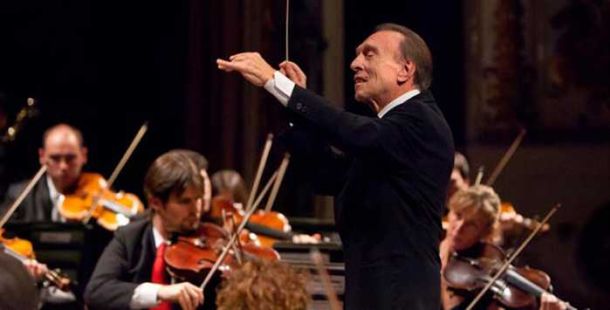 claudio-abbado-direttore-orchestra-teatro-ferrara-marco-caselli-nirmal