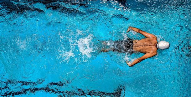 presto di mattina nascere è cadere nel tempo